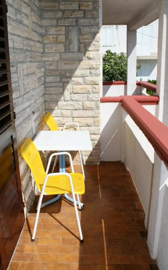 Apartments By The Sea Pag - 532 Pag Town Kroatien