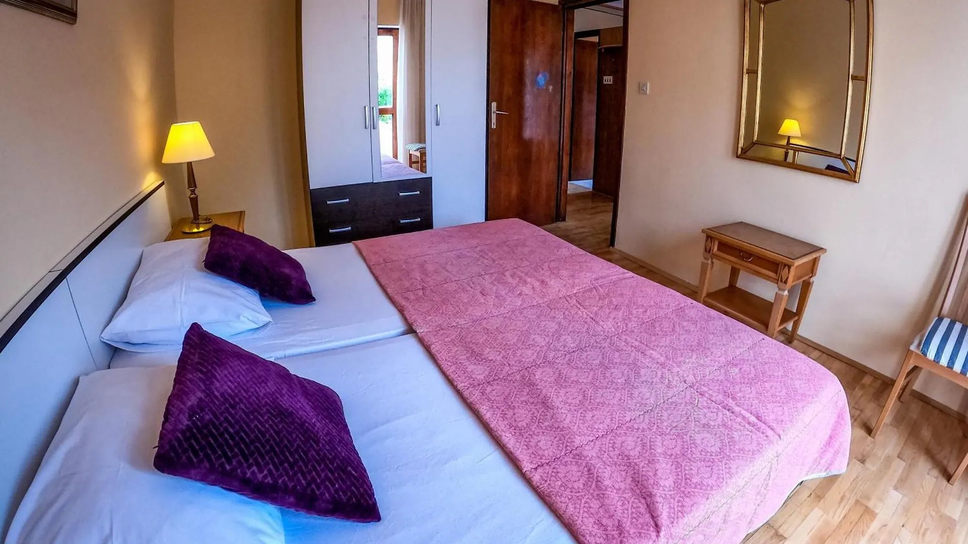 Apartments By The Sea Pag - 532 Pag Town Kroatien